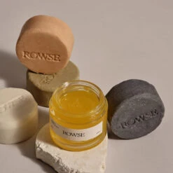 Nettoyant Visage Solide Charbon Actif & Bergamote Peau Mixte -Magasin De Cosmétiques 02 22 Encart Inspi ROWSE 4792d5d8 c4ea 4918 a85c 089aa475f024