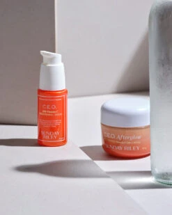 Sunday Riley C.E.O. 15% Vitamin C Brightening Serum Éclaircissant 9 Sunday Riley C.E.O. 15% Vitamin C Brightening Serum Éclaircissant -Magasin De Cosmétiques 2023 06 OMC COUPDEFRAIS 1 Post