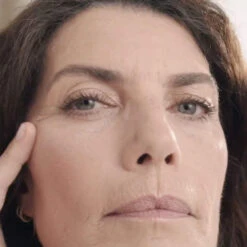 Correcteur -Magasin De Cosmétiques Benedicte Correcteur