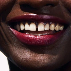 Baume à Lèvres Teinté Hydratant -Magasin De Cosmétiques Cherie formatcarre 3