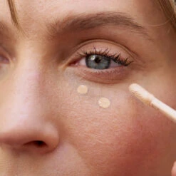 Correcteur -Magasin De Cosmétiques Encart Inspi modele correcteur