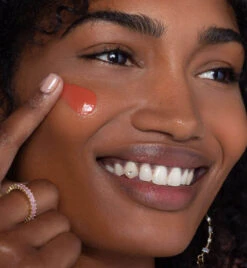 Color Haze Pigments Mats Multi-Usage -Magasin De Cosmétiques ILIAColorHazeMulti UsePigment ST 4