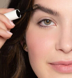 Brow Gel Gel Sourcils -Magasin De Cosmétiques ILIAEssentialBrowGel M 3