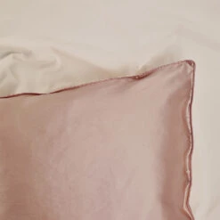 Taie D'Oreiller En Soie Format Carré -Magasin De Cosmétiques Venus Gaia 1