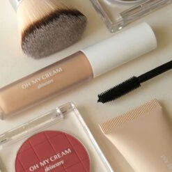 Correcteur -Magasin De Cosmétiques plusieurs